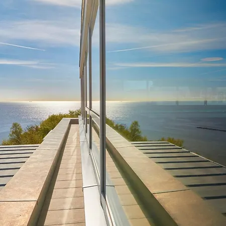 First Sanddorn Διαμέρισμα